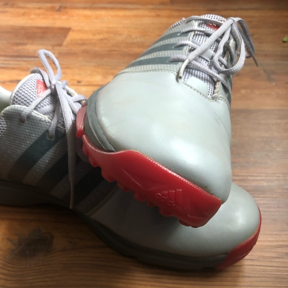 Adidas Gray and Black Golf Shoes with Modern Design - Picture 10 of 12